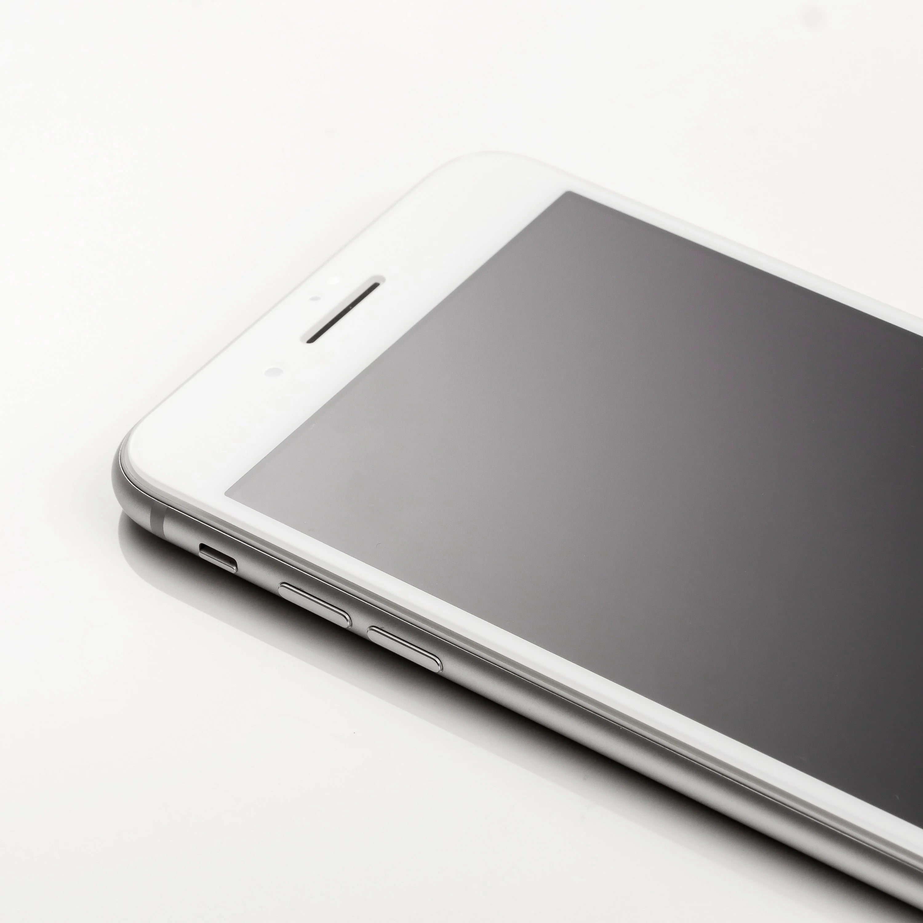 RhinoShield 9H Tempered Glass Screen Protector - iPhone 8 Plus - Image 5